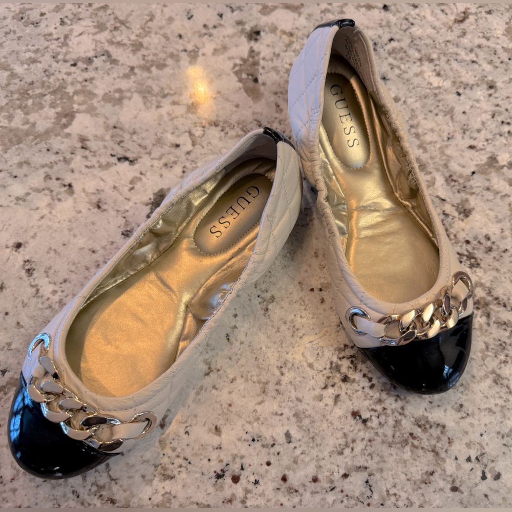 GUESS Two Tone Ballet Flats